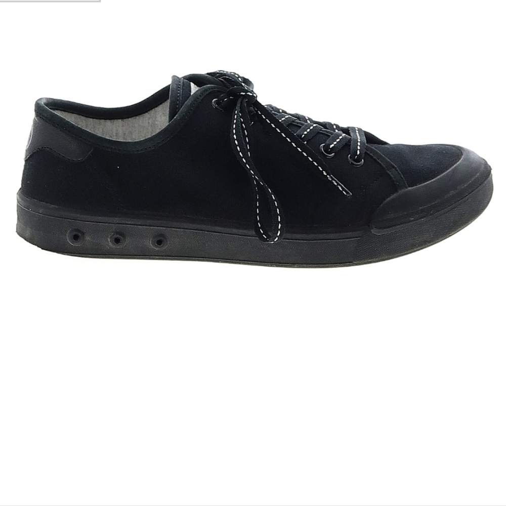 Rag and Bone Standard Issue Lace Up Black Canvas Sneakers size 9 Euro 40